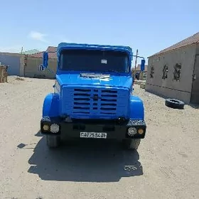 Zil 4331 1987