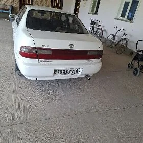 Toyota Corona 1992