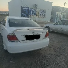 Toyota Camry 2005