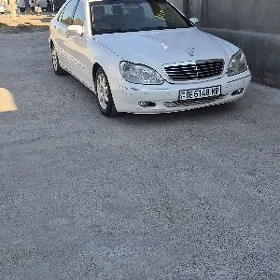 Mercedes-Benz S-Class 2001
