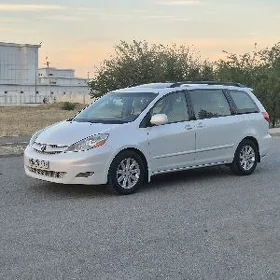 Toyota Sienna 2008