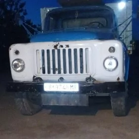 Gaz 52 1988