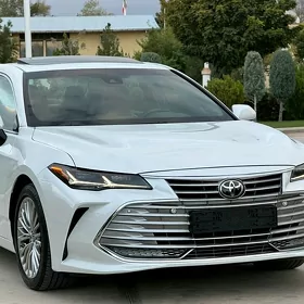 Toyota Avalon 2019
