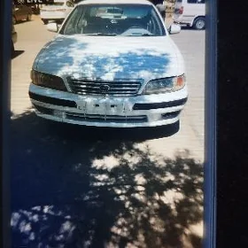 Nissan Cefiro 1994