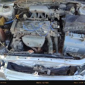 Toyota Avensis 1998