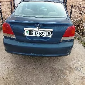 Toyota Echo 2005