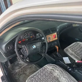 BMW 528 1998