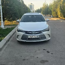 Toyota Camry 2015