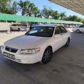 Toyota Camry 1999