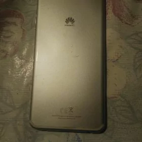 HUAWEI P 10