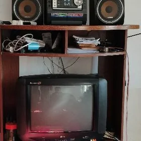televizor potstawka tuner