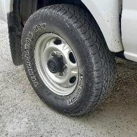 Teker Pakrişka.