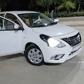 Nissan Sunny 2023