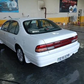 Nissan Maxima 1995