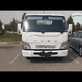 Mitsubishi Canter 2021