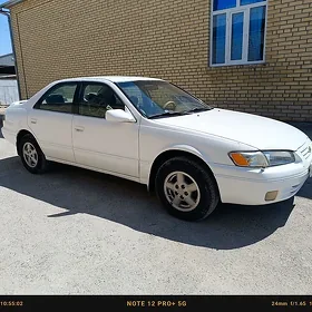 Toyota Camry 1998