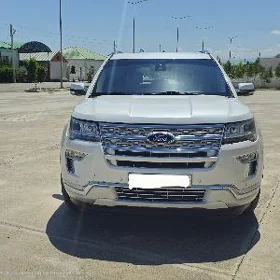 Ford Explorer 2018