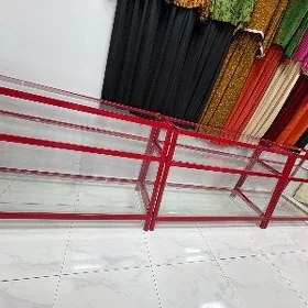 Vitrina polkalar