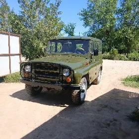 UAZ 469 2003