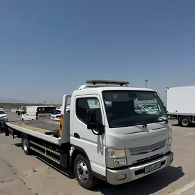 Mitsubishi Canter 2022