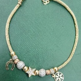 Gyzyl braslet Pandora