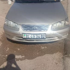 Toyota Camry 1997