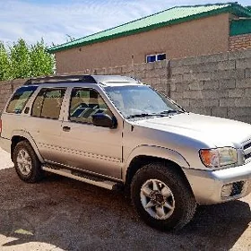 Nissan Pathfinder 2002