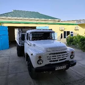 Zil 130 1984