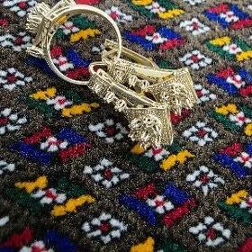Satlyk Gyzyl