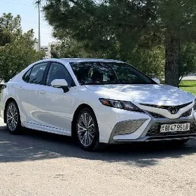 Toyota Camry 2022
