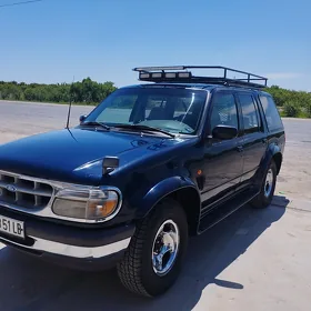 Ford Explorer 1995
