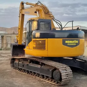 Komatsu PC200LC-8 2008