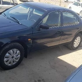 Nissan Maxima 1997