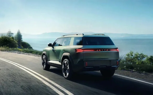 Volkswagen kompaniýasy Hytaýda elýeterli Jetta X krossowerini görkezdi - img 2