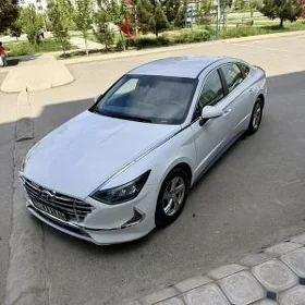 Hyundai Sonata 2021