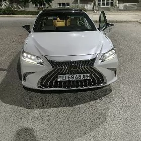Lexus ES 2023