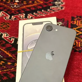 iPhone 16 e