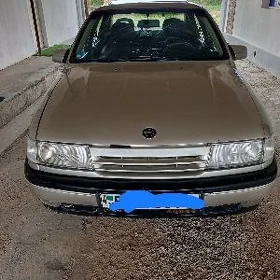Opel Vectra 1990