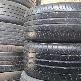 235-45-18 dunlop