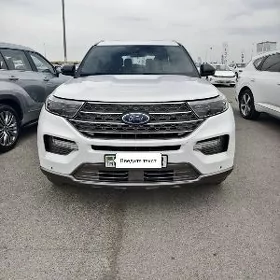Ford Explorer 2021