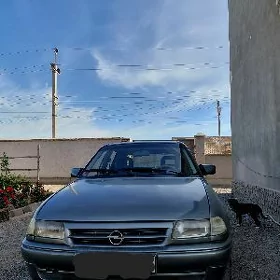Opel Astra 1993