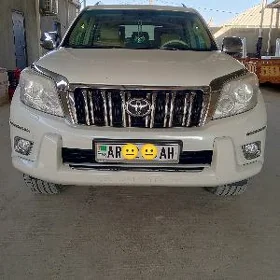 Toyota Land Cruiser Prado 2010