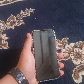 IPHONE XS DEN 17 PRO OWURLEN