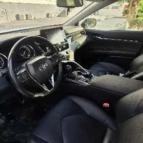 Toyota Camry 2022