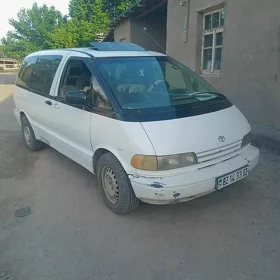 Toyota Previa 1992
