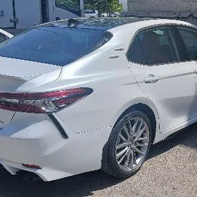 Toyota Camry 2023