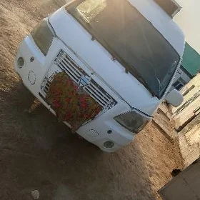 Toyota Hiace 2007