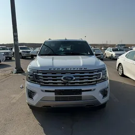 Ford Expedition 2022