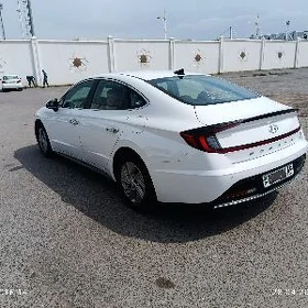 Hyundai Sonata 2020