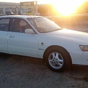 Toyota Windom 1993